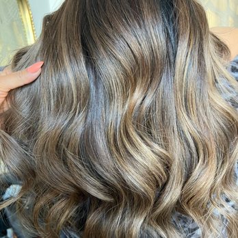 Heather Hein Styles - Hair Stylists Near Me - Irvine, California