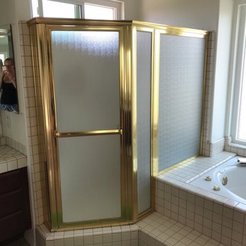 So-Cal Showerdoors - Before - Glass & Mirrors Near Me - Ontario, California So-Cal Showerdoors - Before - Glass & Mirrors Near Me - Ontario, California