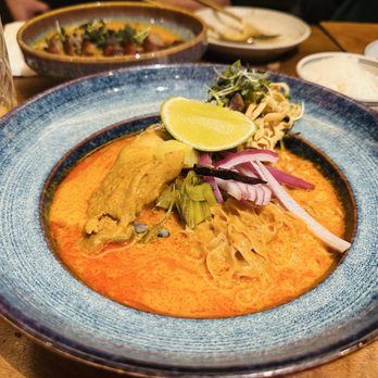 Tha Phraya - Thai Near Me - New York, New York