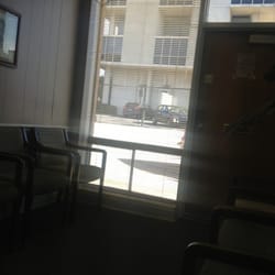 Wells Bobby R Dr Orthdntst - Looking at the door!!?