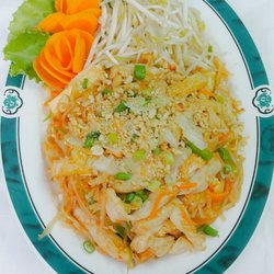 Golden Coconut - Pad Thai