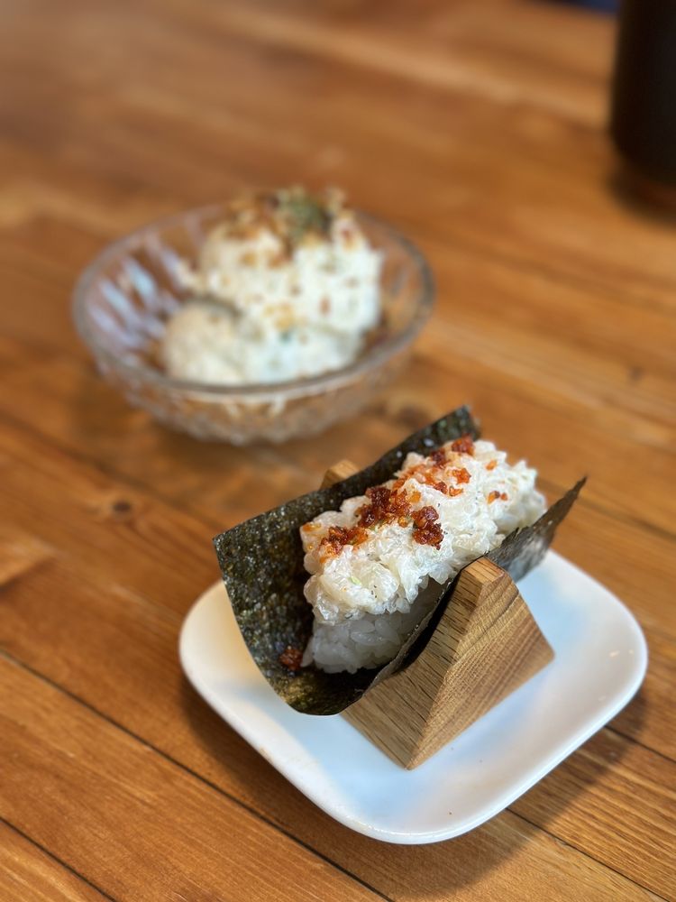 MORU Updated June 2024 938 Photos & 272 Reviews 1629 Schlosser St