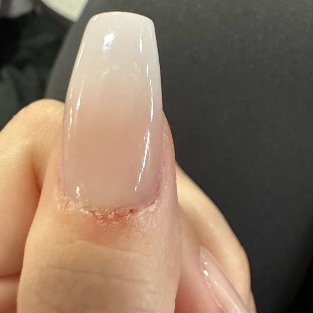 Gradient Nail - Cut - Nail Salons Near Me - Honolulu, Hawaii