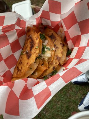Tacos De Mi Tierra by null