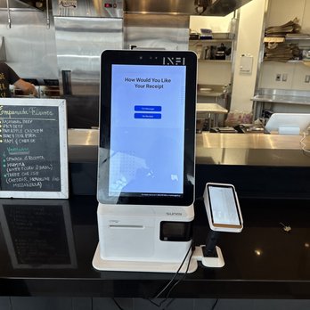 Empanadas De Mendoza - Kiosk - Empanadas Near Me - McLean, Virginia