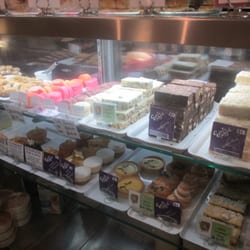 Harry's Cafe and Deli - Cakes
