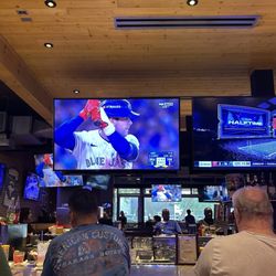 Zipps Sports Grill