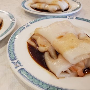 Great Eastern Restaurant - Rice Noodle Roll stuffed with Shrimp: DELICOUS! - Dim Sum Near Me - San Francisco, California Great Eastern Restaurant - Rice Noodle Roll stuffed with Shrimp: DELICOUS! - Dim Sum Near Me - San Francisco, California