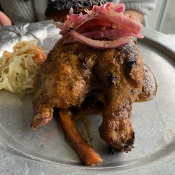 3 Pierres 1 Feu - Tres bon poulet et sauce picante