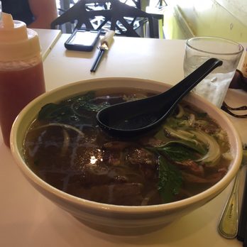 Joy Yee - Evanston - Massive bowl of brisket pho - Noodles Near Me - Evanston, Illinois Joy Yee - Evanston - Massive bowl of brisket pho - Noodles Near Me - Evanston, Illinois