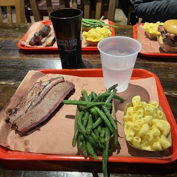 Terry Black's Barbecue - Brisket, green beans, Mac and cheese - Barbeque Near Me - Austin, Texas