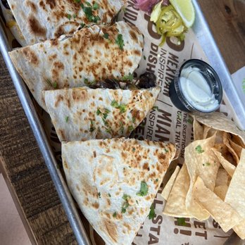 Lime Fresh Mexican Grill - Chicken quesadilla - Mexican Near Me - Orlando, Florida Lime Fresh Mexican Grill - Chicken quesadilla - Mexican Near Me - Orlando, Florida