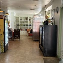 Three Ladies Cafe