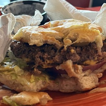 Lucky 12 Tavern - Burger - American Near Me - Nags Head, North Carolina Lucky 12 Tavern - Burger - American Near Me - Nags Head, North Carolina