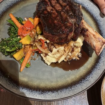 Kw Saltwater Grill - Steak - Seafood Near Me - Fort Bragg, California