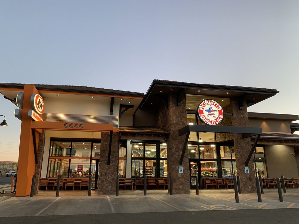 ROBERTS MARKET PLACE Updated October 2024 29 Reviews 6450 N