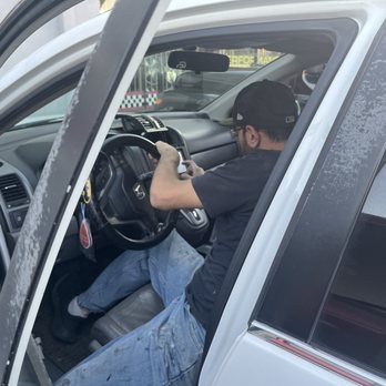 Ronnie's Electronics - John Installing my Stereo - Car Stereo Installation Near Me - National City, California Ronnie's Electronics - John Installing my Stereo - Car Stereo Installation Near Me - National City, California