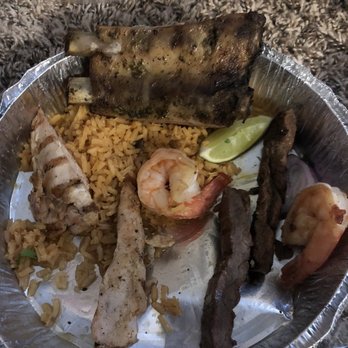 Ambriza - This is the ambriza fajita mix with ribs beef chicken and shrimp. Looks like a kids meal I know!!!! - Mexican Near Me - Houston, Texas Ambriza - This is the ambriza fajita mix with ribs beef chicken and shrimp. Looks like a kids meal I know!!!! - Mexican Near Me - Houston, Texas