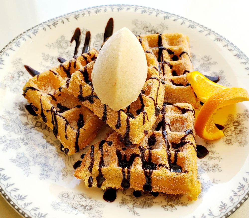Relish Café and Confections Image