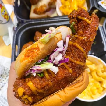 Dave's Hot Chicken - Chicken Shop Near Me - San Diego, California Dave's Hot Chicken - Chicken Shop Near Me - San Diego, California