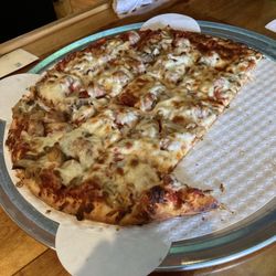 Vermilion Club - Thin crust