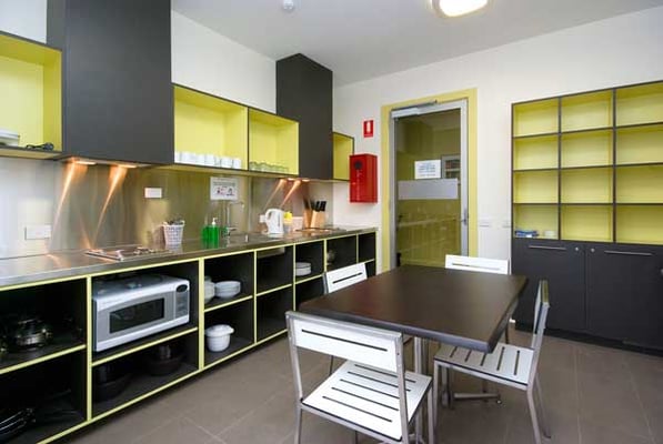 YHA Melbourne Central by null