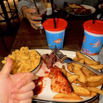 Farmer in the Dells - Restaurants Near Me - Wisconsin Dells, Wisconsin