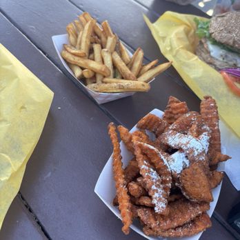Sylvesters Burgers - Sweet Potato Fries and French Fries - American Near Me - Oceano, California