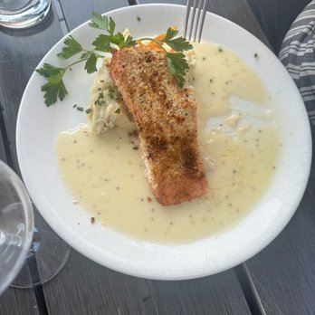 Chart House - Salmon - Seafood Near Me - Alexandria, Virginia Chart House - Salmon - Seafood Near Me - Alexandria, Virginia