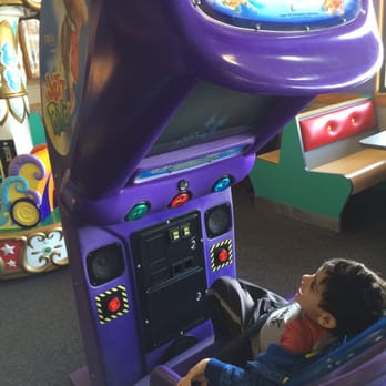 Chuck E. Cheese - Pizza Near Me - Streamwood, Illinois