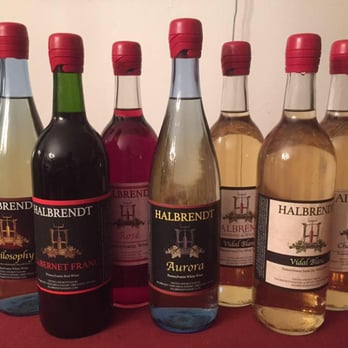 Halbrendt Vineyard & Winery - a selection of wines - Wineries Near Me - Orrtanna, Pennsylvania Halbrendt Vineyard & Winery - a selection of wines - Wineries Near Me - Orrtanna, Pennsylvania