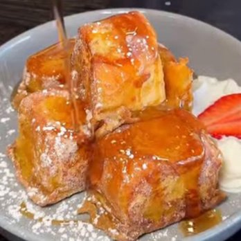 EAT - French toast - Breakfast & Brunch Near Me - North Hollywood, California