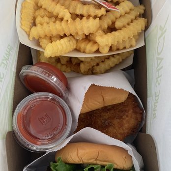 Shake Shack Virginia Beach - Fast Food Near Me - Virginia Beach, Virginia Shake Shack Virginia Beach - Fast Food Near Me - Virginia Beach, Virginia