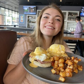Civil Libation - Eggs Benny - New American Near Me - Virginia Beach, Virginia Civil Libation - Eggs Benny - New American Near Me - Virginia Beach, Virginia