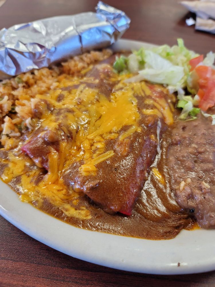 Tia's Taco Hut