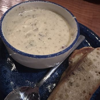 Sevys Bar and Kitchen - Bars Near Me - Aptos, California