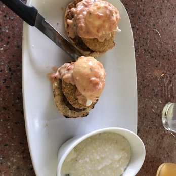 Another Broken Egg Cafe - Cafes Near Me - Lake Mary, Florida