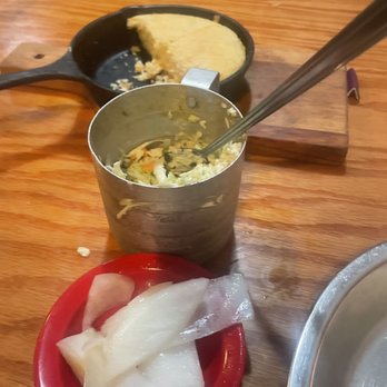Top O'The River - Complimentary Coleslaw, Corn Bread & pickled onions - Seafood Near Me - Guntersville, Alabama Top O'The River - Complimentary Coleslaw, Corn Bread & pickled onions - Seafood Near Me - Guntersville, Alabama