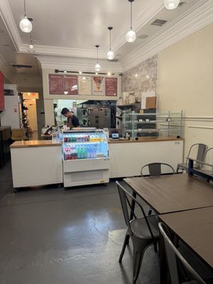 Heirloom Pizzeria by null