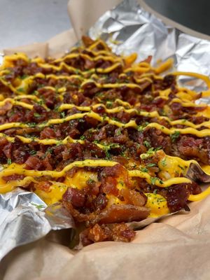 815 Gourmet Grill N Commissary by null