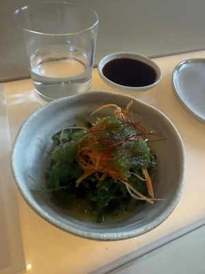 PARI PARI Handroll Bar by null