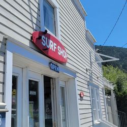 Live Water Surf Shop