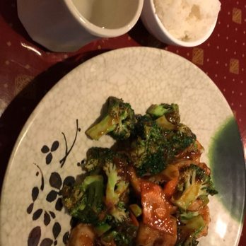 New Fresh Wok - Shrimp & broccoli - Szechuan Near Me - Falcon Heights, Minnesota New Fresh Wok - Shrimp & broccoli - Szechuan Near Me - Falcon Heights, Minnesota