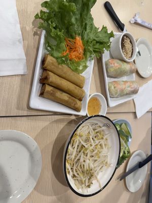 Pho Table by null