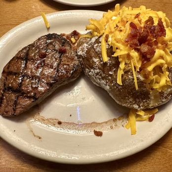 Texas Roadhouse - 6 oz sirloin with baked potato - Steakhouses Near Me - Ammon, Idaho Texas Roadhouse - 6 oz sirloin with baked potato - Steakhouses Near Me - Ammon, Idaho