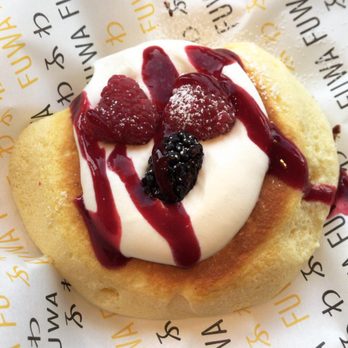 Fluffy Fluffy Dessert Cafe - Desserts Near Me - Toronto, Ontario Fluffy Fluffy Dessert Cafe - Desserts Near Me - Toronto, Ontario