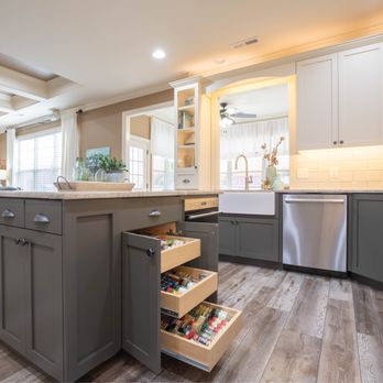 KNOXVILLE CUSTOM CABINETS - Cabinetry Near Me - Oliver Springs, Tennessee KNOXVILLE CUSTOM CABINETS - Cabinetry Near Me - Oliver Springs, Tennessee