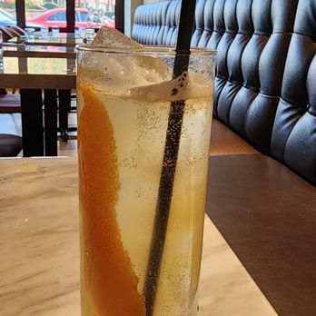 Esmai’s Cafe & Restaurant - Modern European Near Me - Brookline, Massachusetts