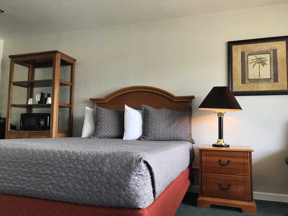 20TH CENTURY MOTOR LODGE Updated October 2024 36 Photos & 25 Reviews 1345 E Rt 66