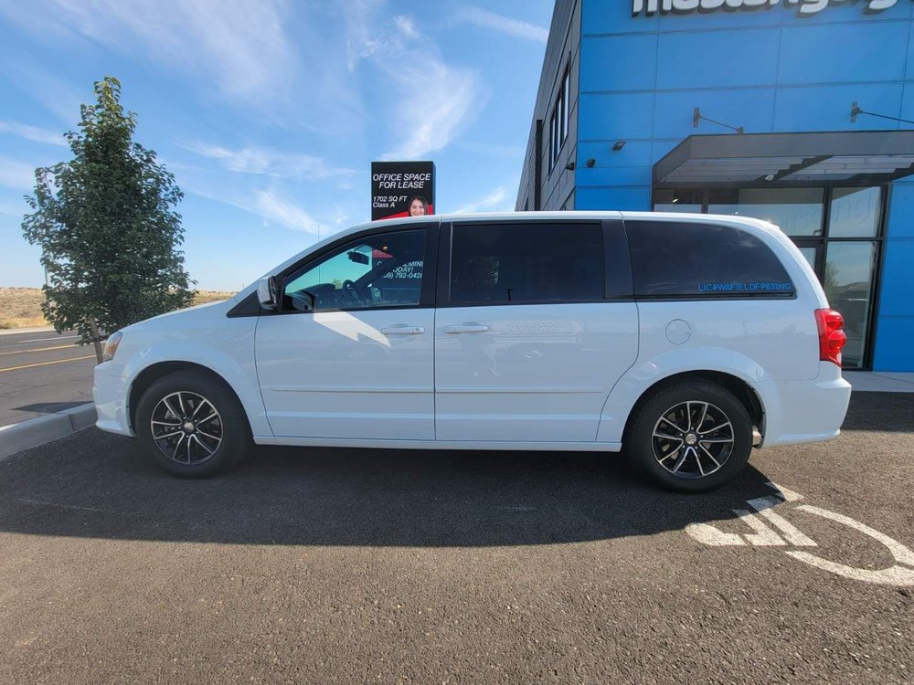 MUSTANG SIGNS Updated October 2024 106 Photos 10379 W Clearwater Ave, Kennewick